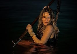 Hassie Harrison en 'Dangeorous Animals'.