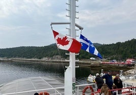 Saliendo del puerto para ir a avistar ballenas.
