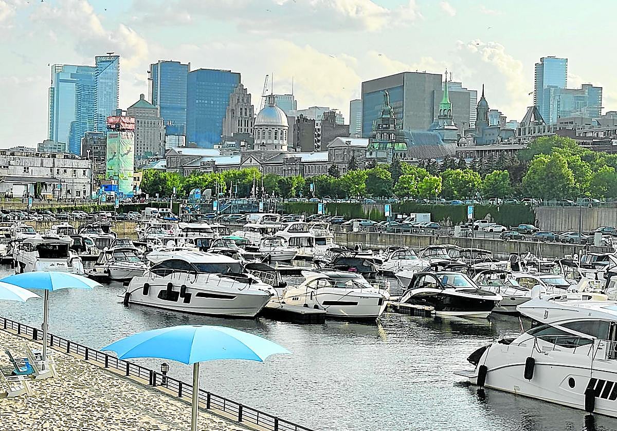 Vistas. Montreal desde la playa urbana.
