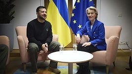 Volodímir Zelenski y Úrsula von der Leyen, en una reunión anterior.