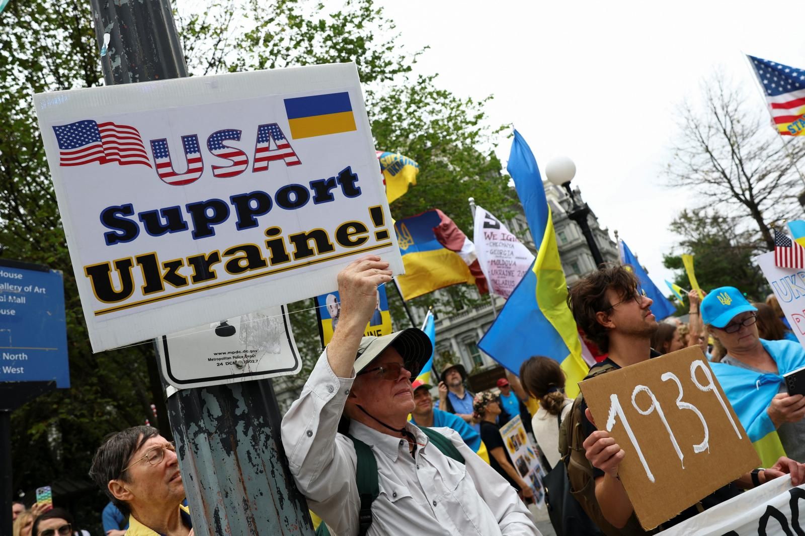 El encuentro entre Zelenski, Trump y líderes europeos en imágenes