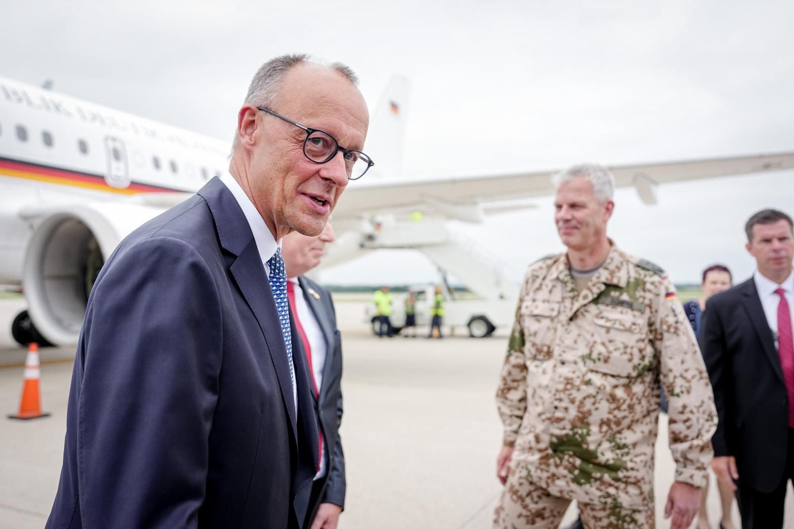 El encuentro entre Zelenski, Trump y líderes europeos en imágenes