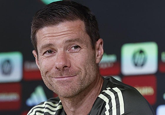 Xabi Alonso, durante la rueda de prensa previa al Real Madrid-Osasuna.