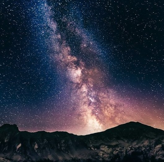 Estos son los mejores destinos de Europa para ver las estrellas: tienen cielo oscuro certificado