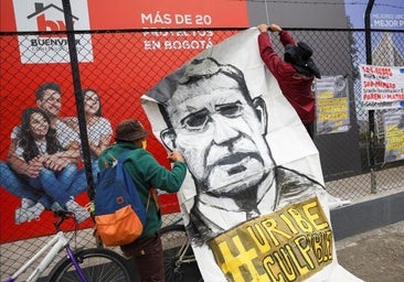 La Justicia de Colombia ordena la libertad de Uribe mientras se resuelve su recurso