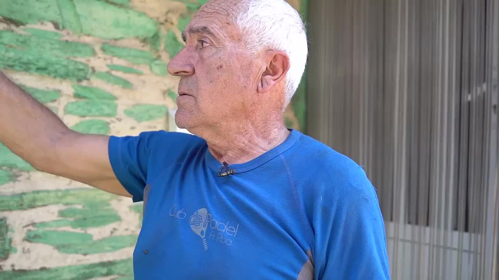 Ramiro, el vecino de San Xulián que salvó el pueblo más pequeño del incendio más grande
