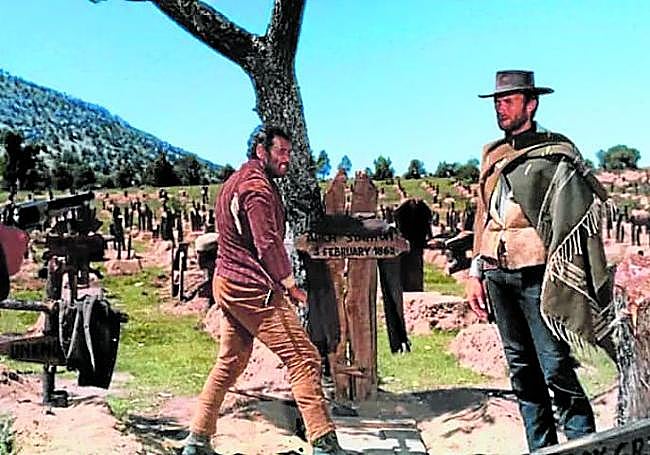 Una escena de la película en el escenario de Sad Hill.