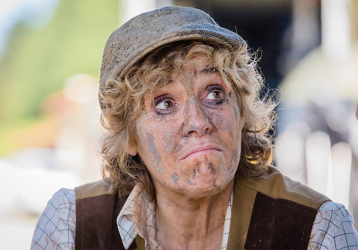 Anabel Alonso durante el rodaje de 'Campamento Garra de Oso'.
