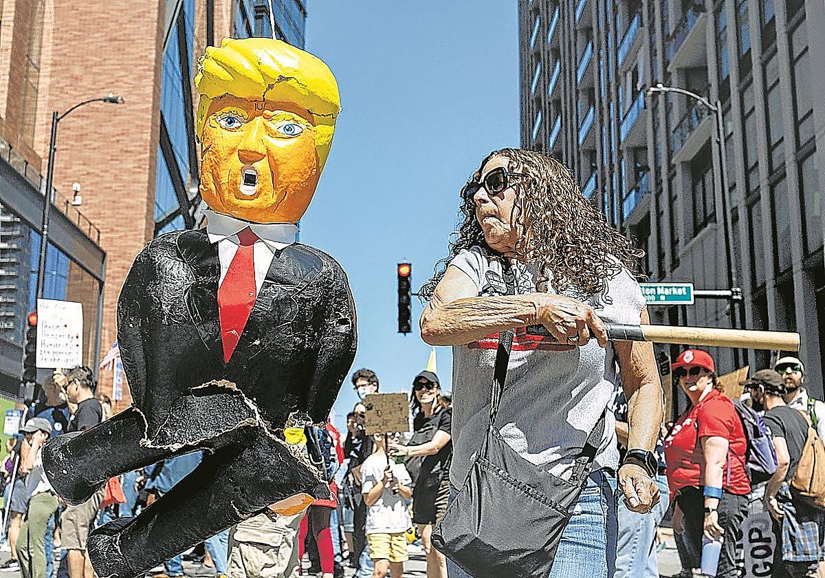 Manifestantes en Chicago contra las medidas de Trump.