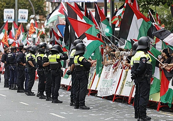 Así hemos narrado la undécima etapa, sin ganador final en Bilbao por motivos de seguridad