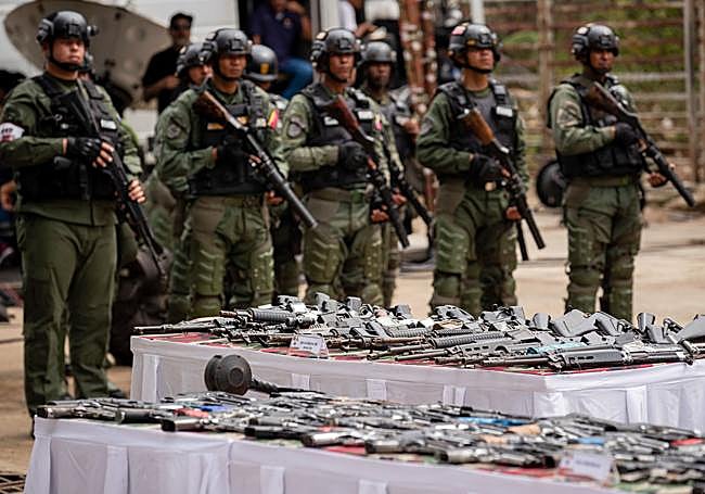 Operación de la Policía venezolana en la carcél de Aragua, de la que se escapó el 'Niño Guerrero'.