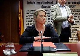 Cristina Álvarez, asesora de Begoña Gómez en Moncloa, en el Congreso.
