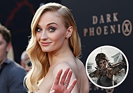 La actriz Sophie Turner posa en la alfombra roja para la premier de Dark Phoenix.