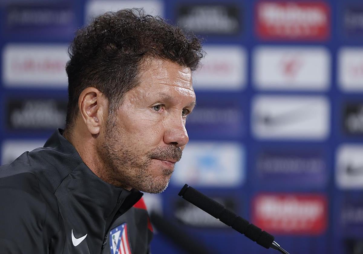 Simeone, durante una rueda de prensa con el Atlético de Madrid.