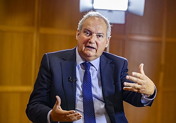 El ministro de Industria y Turismo, en un momento de la entrevista.