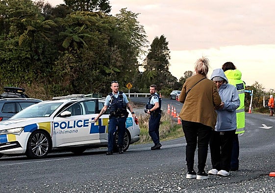El lugar del tiroteo fue acordonado por la Policía neozelandesa.