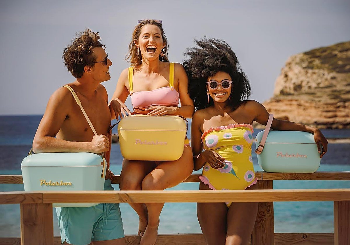 Estilo retro y frescura portátil para tus picnis con la nevera Polarbox