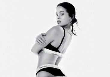 Rosalía protagoniza la nueva campaña de Calvin Klein