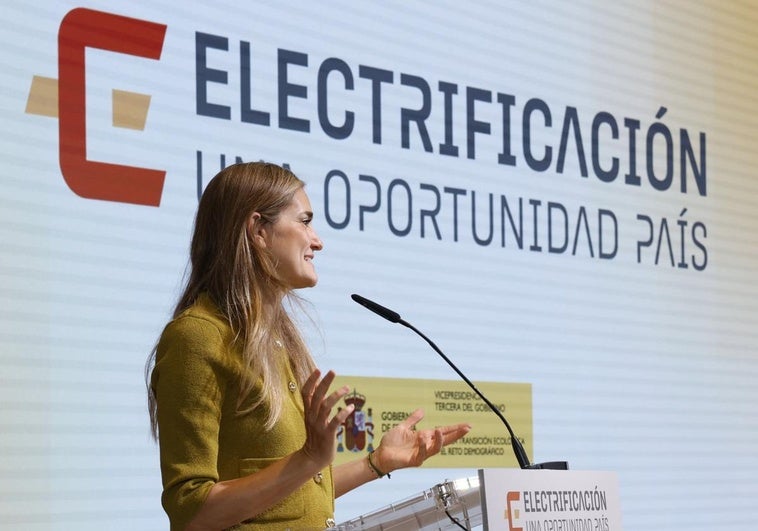 El Gobierno inyectará 13.600 millones hasta 2030 para evitar el colapso de la red eléctrica