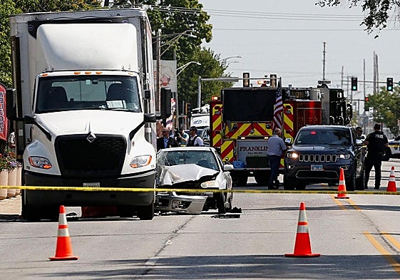 Las autoridades han acordonado el lugar donde se produjo el incidente en la redada.