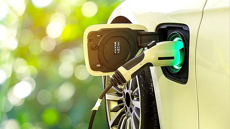 Los ecologistas dudan de las emisiones reales de los coches híbridos enchufables