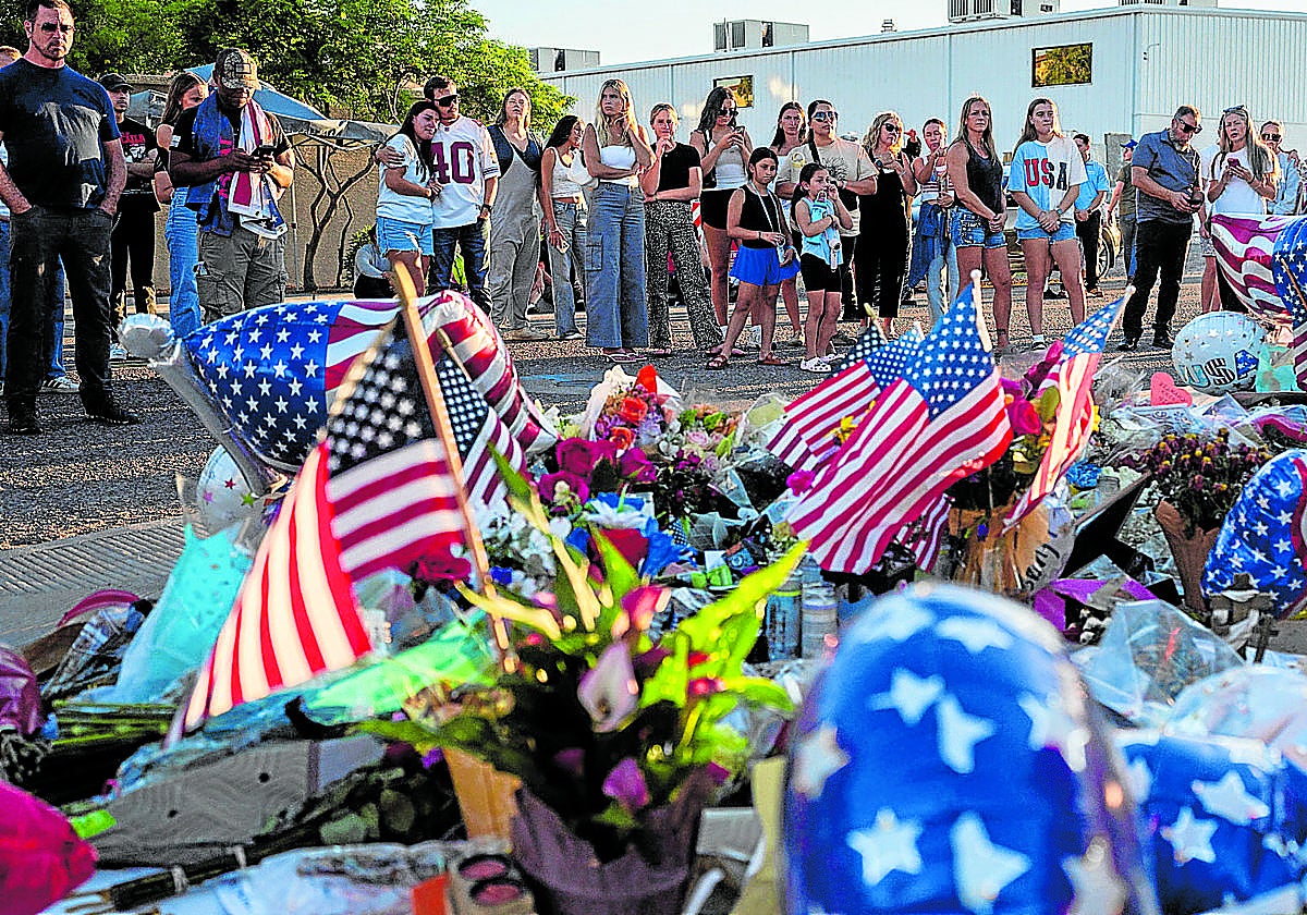 Homenaje al activista Charlie Kirk, asesinado el miércoles en Utah.