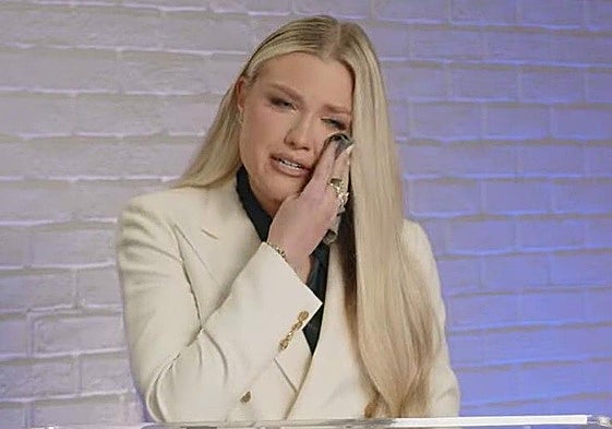 Erika Kirk habló el viernes por la noche por primera vez sobre el asesinato de su esposo.