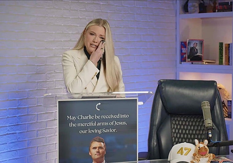 Erika Kirk habló el viernes por la noche por primera vez sobre el asesinato de su esposo.