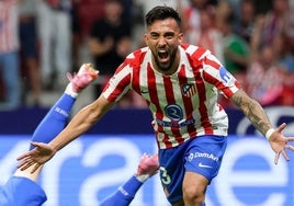 Nico González celebra su gol ante el Villarreal.