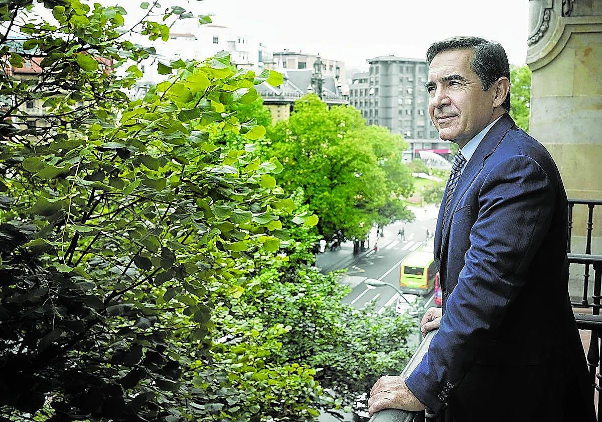 El presidente de BBVA, Carlos Torres, en la sede de EL CORREO en la Gran Vía de Bilbao.