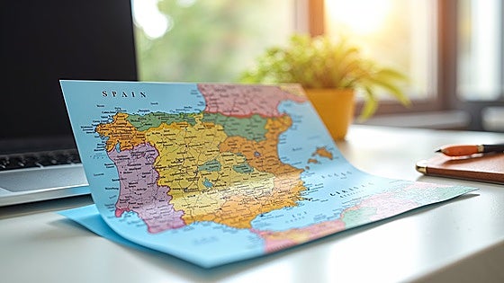 Este mapa político de España te servirá tanto para estudiar como para decorar