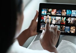 ¿Cómo ves las series: en plan maratón o poco a poco? 'Spoiler': la diferencia es abismal