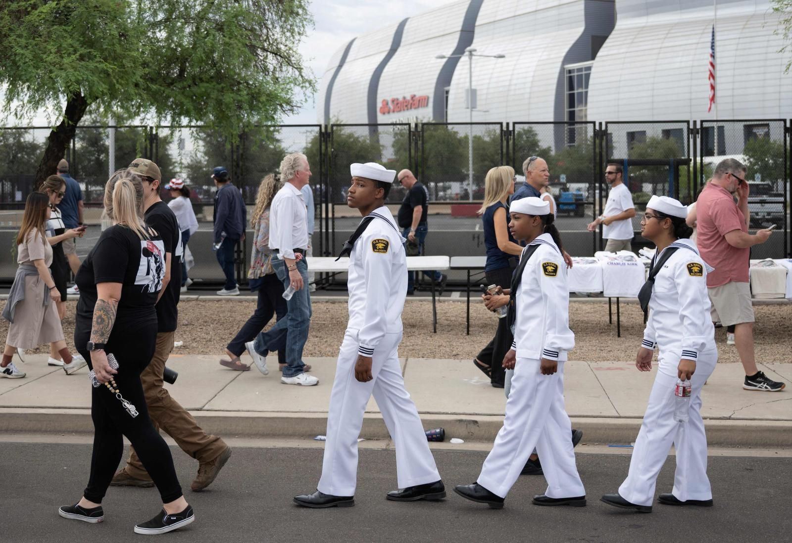 Multitudinario funeral por Charlie Kirk