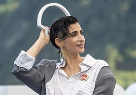 La actriz Alba Flores ha presentado 'Flores para Antonio' en el Festival de San Sebastián.