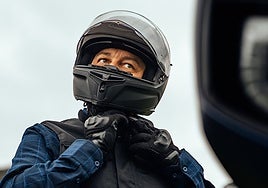 Casi la mitad de los moteros considera que los cruces son peligrosos.