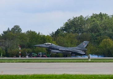 EE UU y Canadá despliegan aviones de combate tras detectar cazas rusos cerca de Alaska