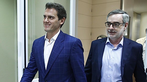 El despacho de abogados que contrató a Albert Rivera deberá indemnizarle con 1,3 millones