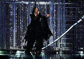 La cantante Yuval Raphael, representante de Israel, en la final de Eurovisión.