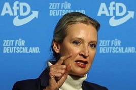 Alice Weidel, líder de AfD, en una rueda de prensa en la sede del partido.