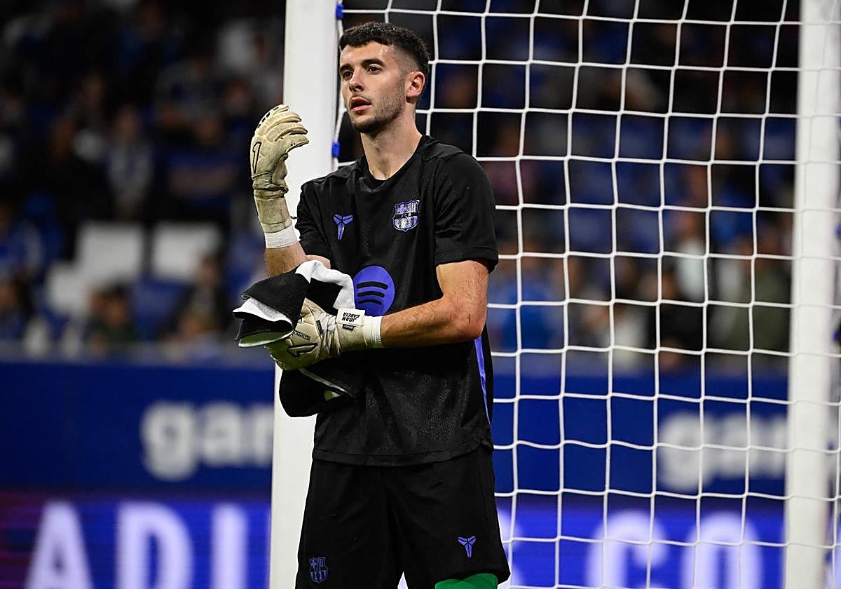 Joan García, antes del duelo entre el Oviedo y el Barça.