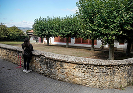 Exterior de las instalaciones de Bernedo en donde la Asociación Sarrea Euskal Udaleku Elkartea desarrolla sus polémicos campamentos de verano