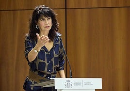La ministra de Igualdad, Ana Redondo, promotora del anteproyecto de ley de violencia vicaria.