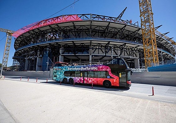 El Camp Nou sigue en obras.