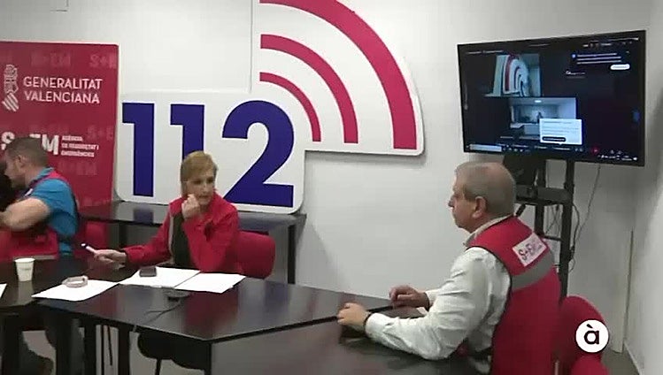 VÍDEO | Pradas a Mazón a su llegada al Cecopi- «Ha sido una meteorología nunca conocida. Una explosión»