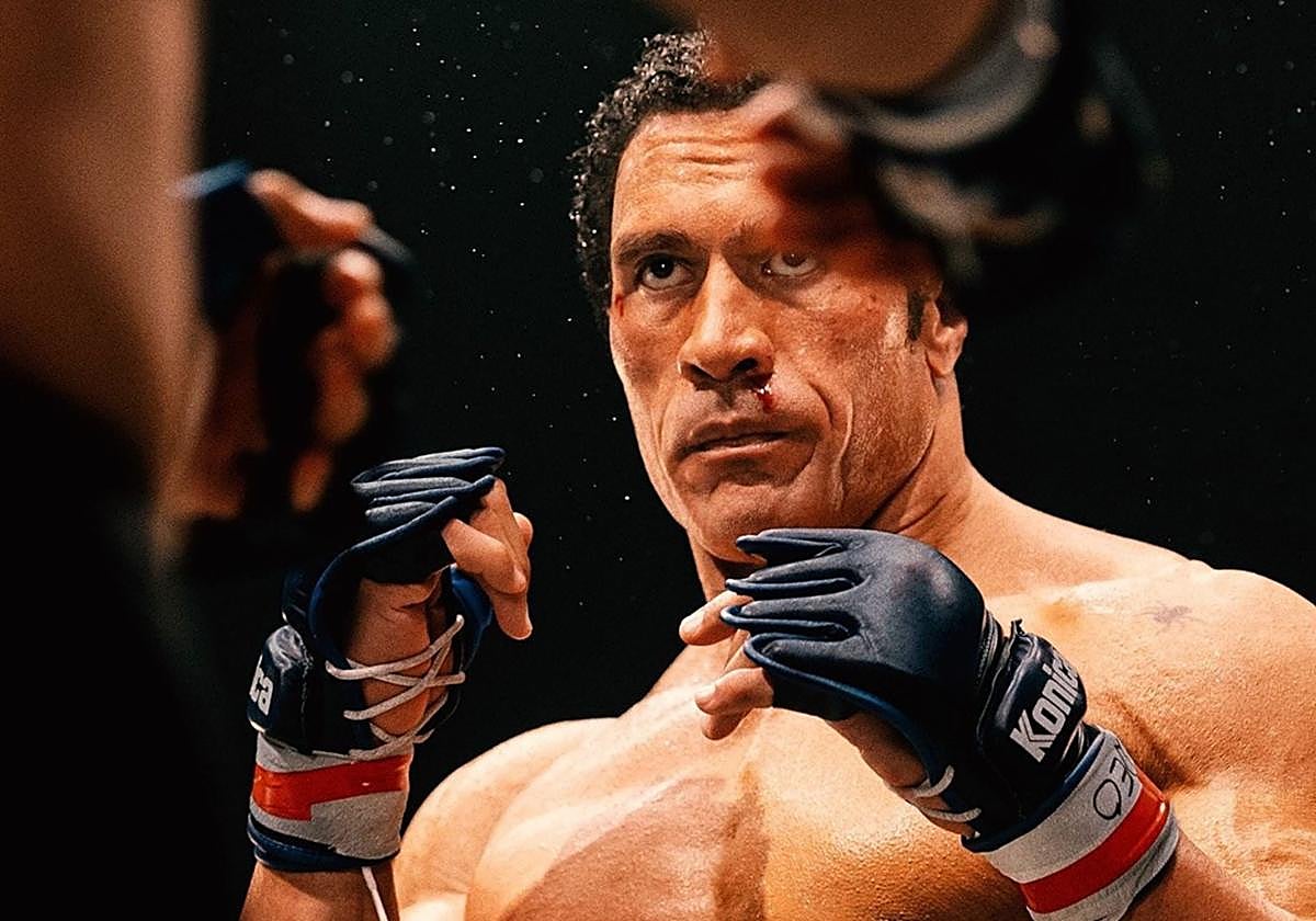 Dwayne Johnson, en un fotograma de 'The Smashing Machine'.
