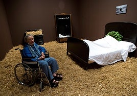 Fina Miralles, en una de sus últimas exposiciones.