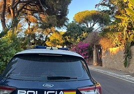 La puerta del domicilio donde se produjo el crimen.