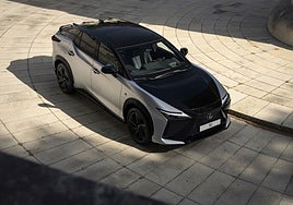 RZ 550e F SPORT, Deportividad y Diseño en el Primer F SPORT Eléctrico de Lexus
