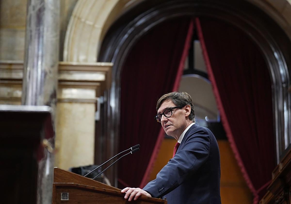 El presidente de la Generalitat, Salvador Illa, interviene durante la primera jornada del Debate de Política General.