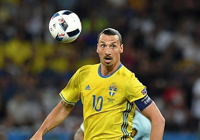 Zlatan Ibrahimovic, con la camiseta de Suecia.